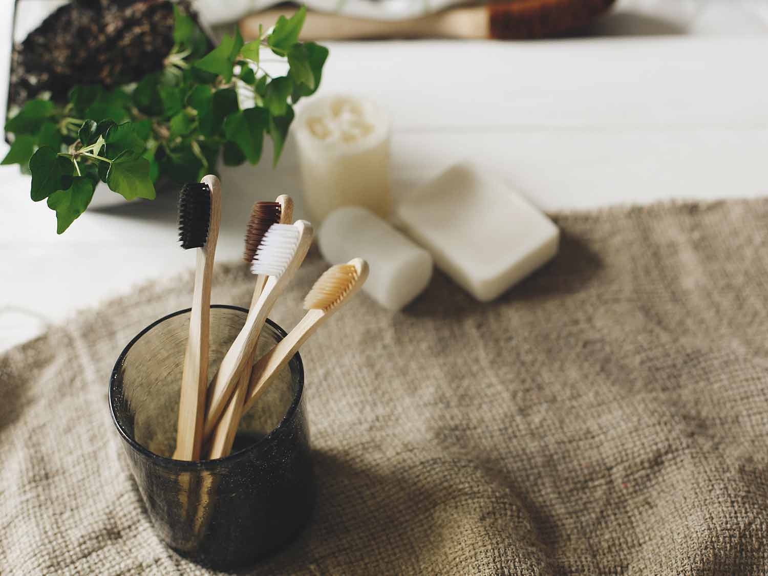 Spazzolino da denti: dov’è più corretto collocarlo in bagno?