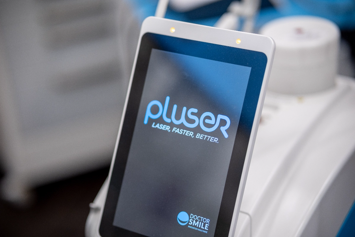 Trattamento carie con laser Pulser