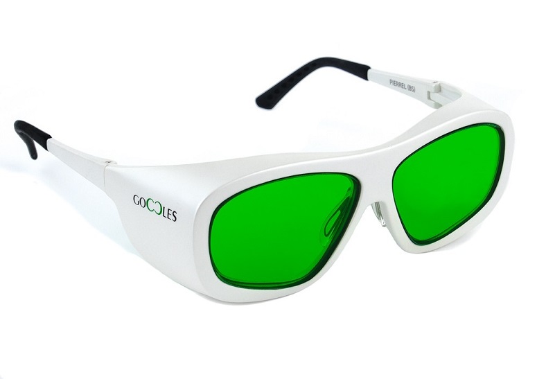 Gli occhiali speciali per la diagnosi e la prevenzione del carcinoma orale sono Made in Italy